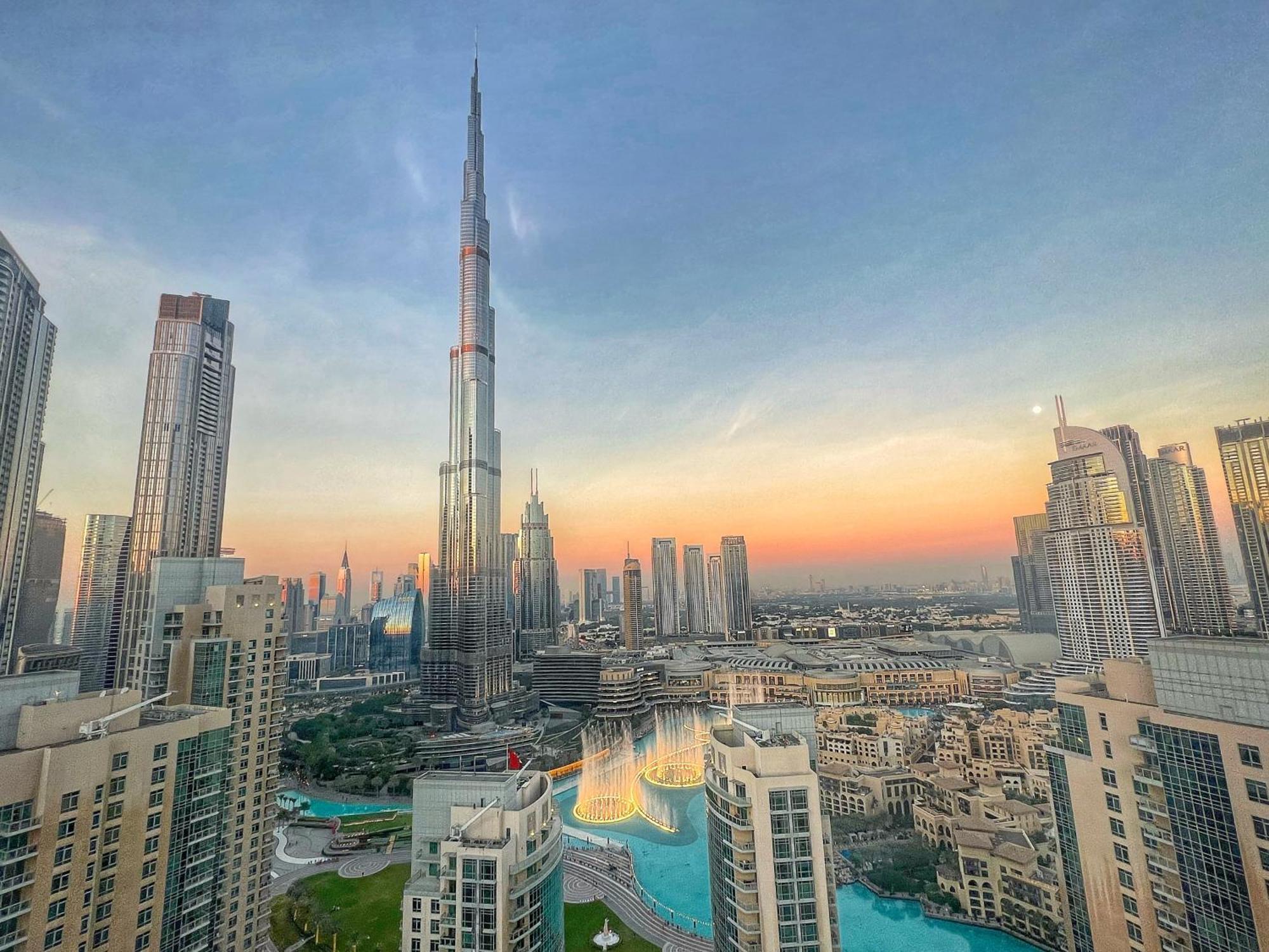 Prestige Living 2Br With Full Burj Khalifa And Fountain View By Auberge Dubai Exterior photo