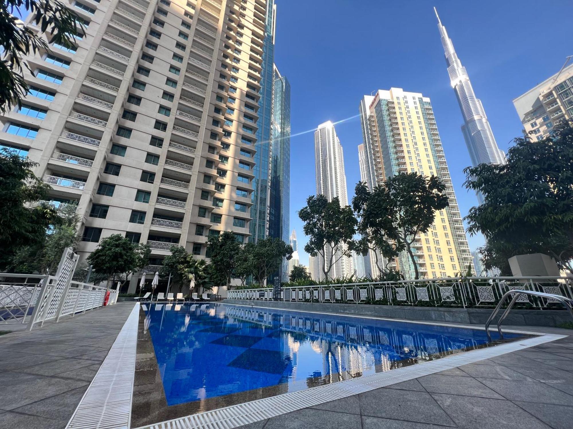 Prestige Living 2Br With Full Burj Khalifa And Fountain View By Auberge Dubai Exterior photo